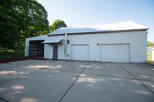 1301 Long St, Dixon, IL 61021 - Photo 17