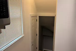 7351 S Whipple St, Chicago, IL 60629 - Photo 9
