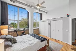 1801 W Larchmont Ave, Chicago, IL 60613 - Photo 13