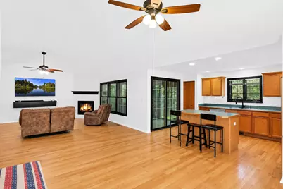 246 Red Hawk Road, Hampshire, IL 60140 - Photo 7