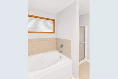 246 Red Hawk Road, Hampshire, IL 60140 - Photo 19