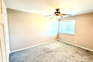 910 Beau Dr, Des Plaines, IL 60016 - Photo 13