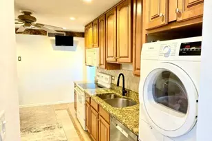 910 Beau Dr, Des Plaines, IL 60016 - Photo 3