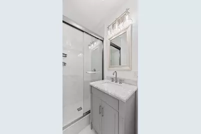 40 E Cedar Street #18A, Chicago, IL 60611 - Photo 21