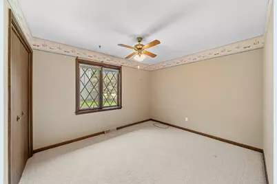 2445 Coach and Surrey Lane, Aurora, IL 60506 - Photo 19
