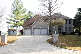 19057 S Saddlebrook Dr, Shorewood, IL 60404 - Photo 1