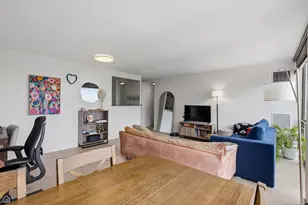 4343 N Clarendon Ave, Chicago, IL 60613 - Photo 3