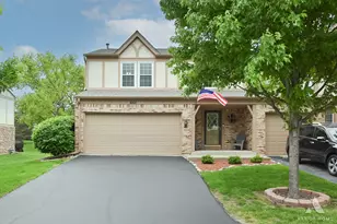 14792 Montgomery Dr, Orland Park, IL 60462 - Photo 1