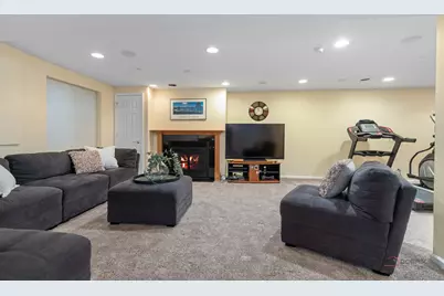 332 Colonial Drive, Vernon Hills, IL 60061 - Photo 25