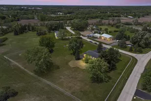 1417 Lee Ln, Spring Grove, IL 60081 - Photo 39