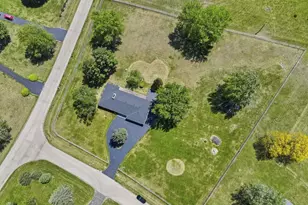 1417 Lee Ln, Spring Grove, IL 60081 - Photo 41