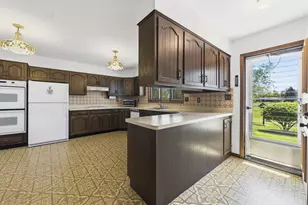 1417 Lee Ln, Spring Grove, IL 60081 - Photo 15