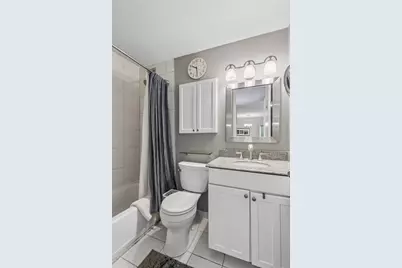 1960 N Lincoln Park West Avenue #1206, Chicago, IL 60614 - Photo 9