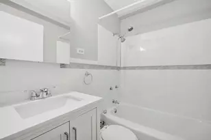 6030 N Sheridan Rd, Chicago, IL 60660 - Photo 15