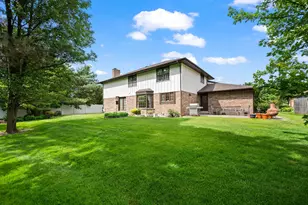 4211 Ridgeland Ln, Northbrook, IL 60062 - Photo 33
