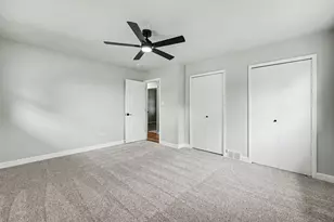 2847 194th St, Lansing, IL 60438 - Photo 13