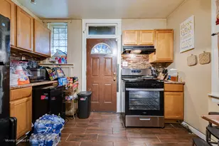 8213 S Indiana Ave, Chicago, IL 60619 - Photo 7
