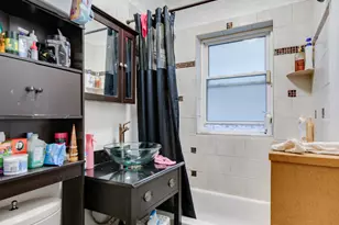 8213 S Indiana Ave, Chicago, IL 60619 - Photo 9