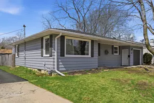 613 Garden Walk, Dixon, IL 61021 - Photo 25
