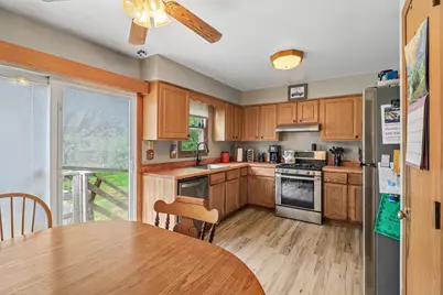 332 Everett Avenue, Crystal Lake, IL 60014 - Photo 3