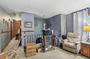 332 Everett Ave, Crystal Lake, IL 60014 - Photo 9