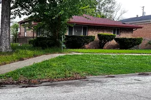 741 Buffalo Ave, Calumet City, IL 60409 - Photo 3