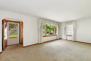 3908 Oak Ave, McHenry, IL 60050 - Photo 5