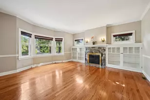 565 Ryan Pl, Lake Forest, IL 60045 - Photo 11