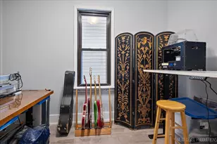 2142 W 18th St, Chicago, IL 60608 - Photo 23