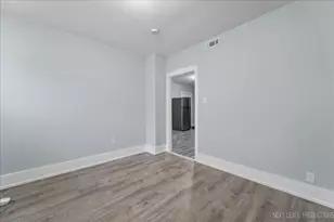 2142 W 18th St, Chicago, IL 60608 - Photo 17