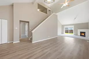 4314 River Glen Dr, Joliet, IL 60431 - Photo 5