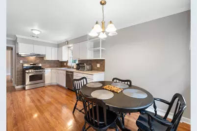727 Harms Road, Glenview, IL 60025 - Photo 7