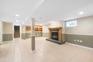 727 Harms Rd, Glenview, IL 60025 - Photo 17