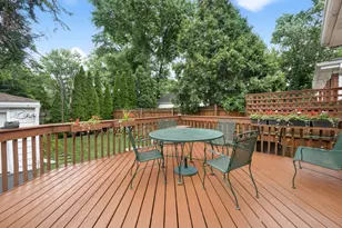 727 Harms Rd, Glenview, IL 60025 - Photo 23