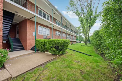 1855 Parkside Drive #8, Park Ridge, IL 60068 - Photo 17