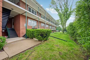 1855 Parkside Dr, Park Ridge, IL 60068 - Photo 17