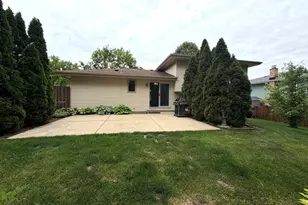 1159 Peachtree Ct, Naperville, IL 60540 - Photo 9