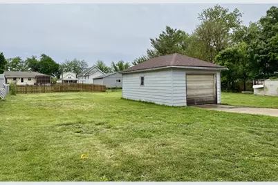 1352 Crosat Street, Lasalle, IL 61301 - Photo 5