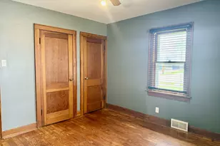 1352 Crosat St, Lasalle, IL 61301 - Photo 13