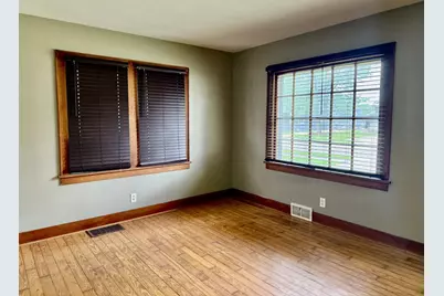 1352 Crosat Street, Lasalle, IL 61301 - Photo 7
