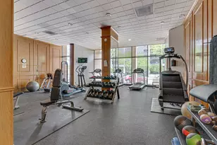 1540 N La Salle Dr, Chicago, IL 60610 - Photo 15