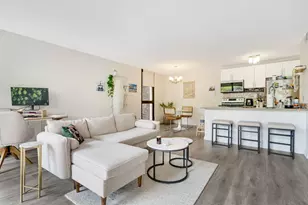 1540 N La Salle Dr, Chicago, IL 60610 - Photo 5