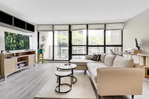 1540 N La Salle Dr, Chicago, IL 60610 - Photo 5