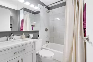 1540 N La Salle Dr, Chicago, IL 60610 - Photo 13