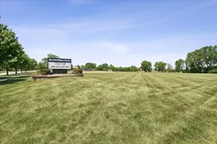 2952 Liberty Ln, Lindenhurst, IL 60046 - Photo 31