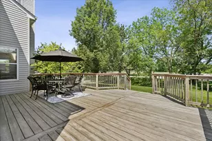 2952 Liberty Ln, Lindenhurst, IL 60046 - Photo 27