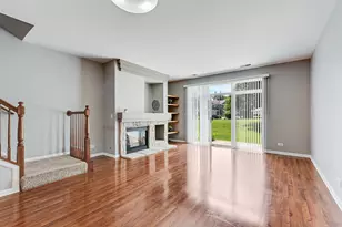 913 Genesee Dr, Naperville, IL 60563 - Photo 5