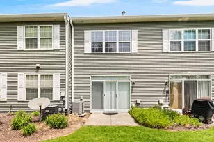 913 Genesee Dr, Naperville, IL 60563 - Photo 21