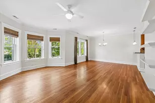 125 Pleasant St, Oak Park, IL 60302 - Photo 5