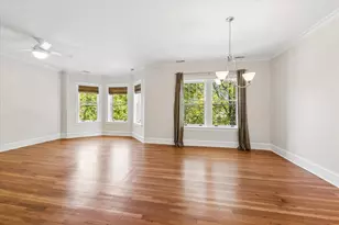 125 Pleasant St, Oak Park, IL 60302 - Photo 7